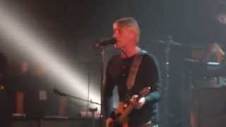 Paul Weller - &quot;Long Time&quot; - 08/04/2015 - Paris, Le Bataclan