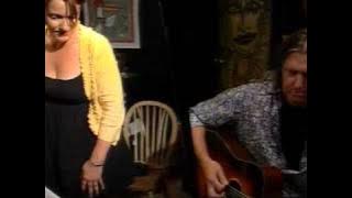 Download lagu Rain Perry singing Keanuville on Furious World