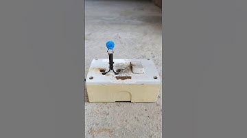 What Happens When a Ceramic Capacitor Meets Electricity? ⚡🤔 #Electronics #Capacitor #Science