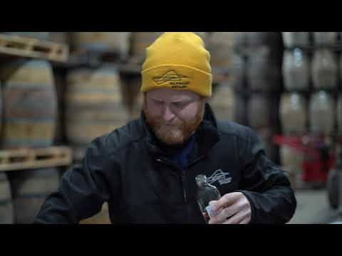 Video: Die Whiskybrennerei Isle Of Raasay Scotch Bereitet Sich Auf Die Erste Veröffentlichung Vor