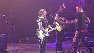 Vignette de la vidéo "C2C London 10:03:19 ASHLEY McBRYDE Livin Next TO Leroy"