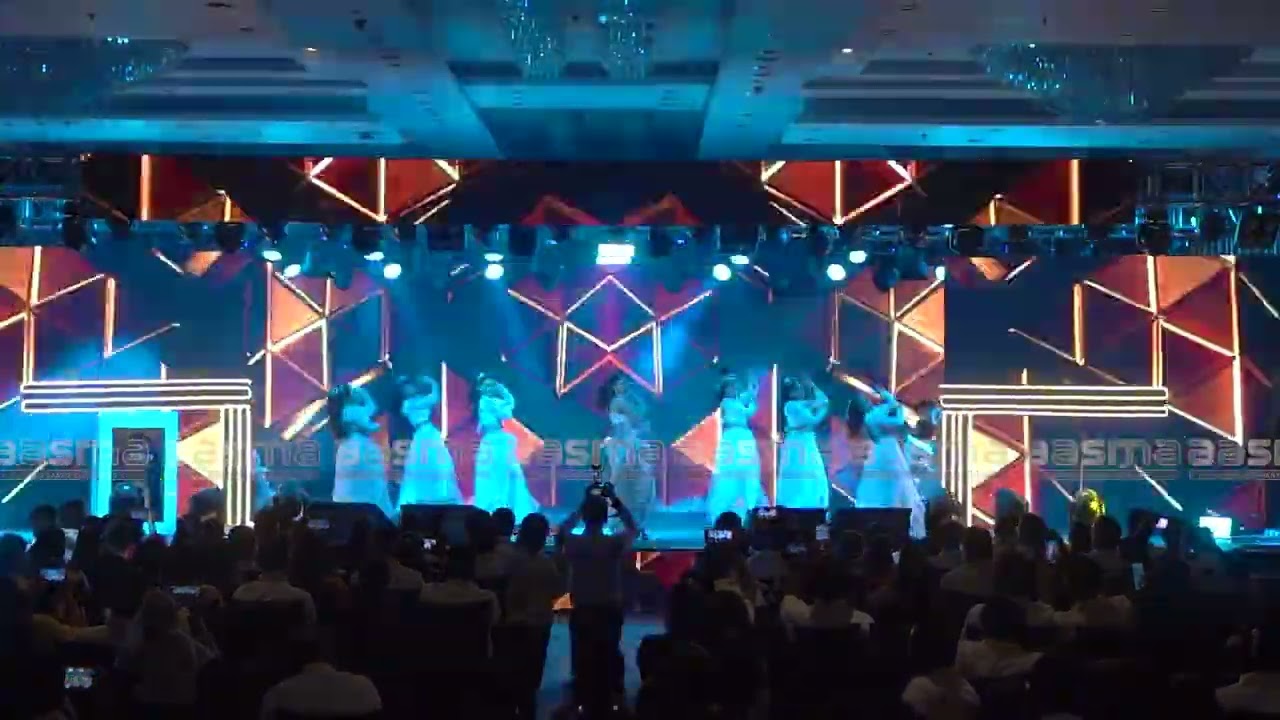 Laila Main Laila 🔥 Энергичное танцевальное выступление | Танцевальная компания Aasma