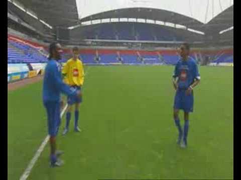 Jay Jay Okocha Reverse Flick Over Ossie Flick Youtube Jay Jay Okocha Reverse Flick Over Ossie Flick Youtube