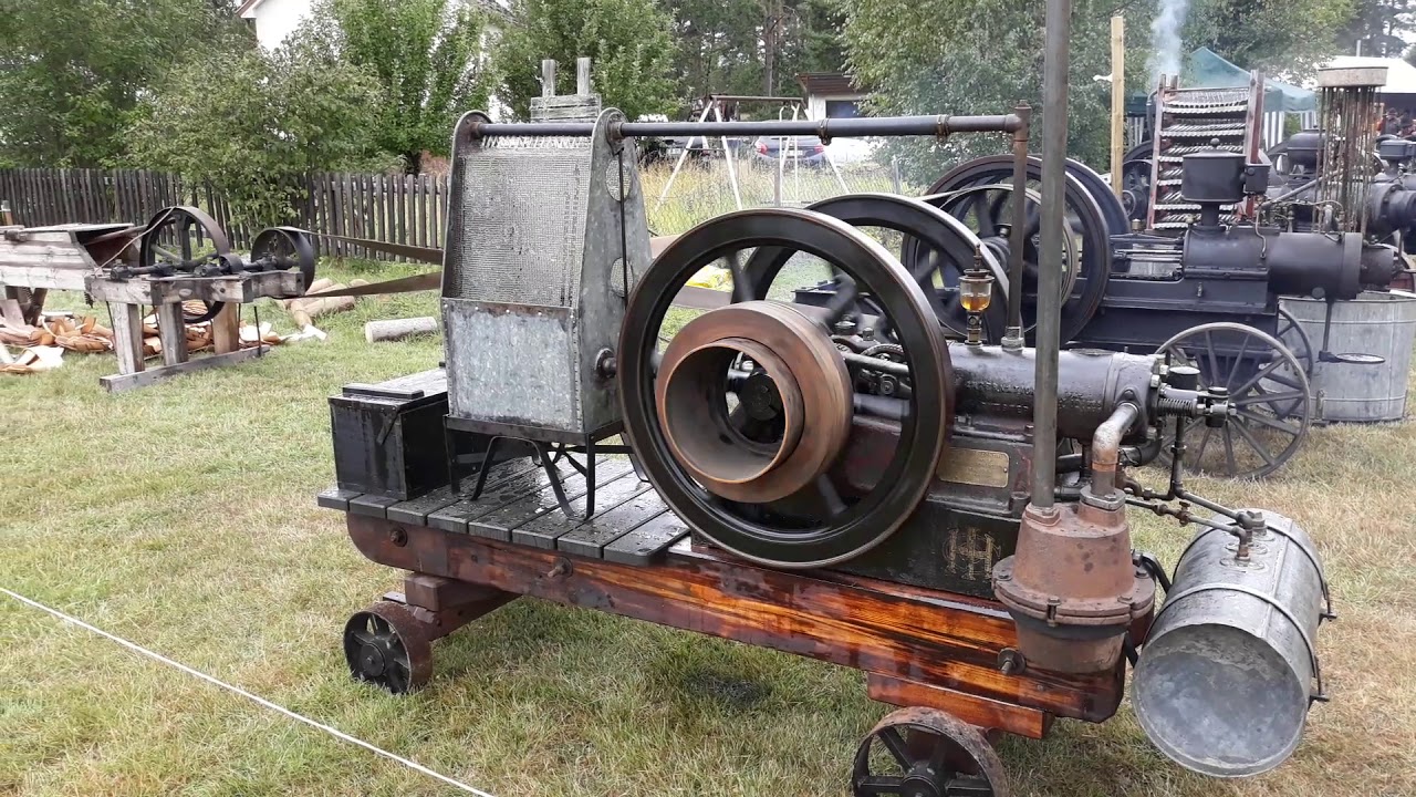 Motorns Dag i Målilla 2019, Hot bulb engines running