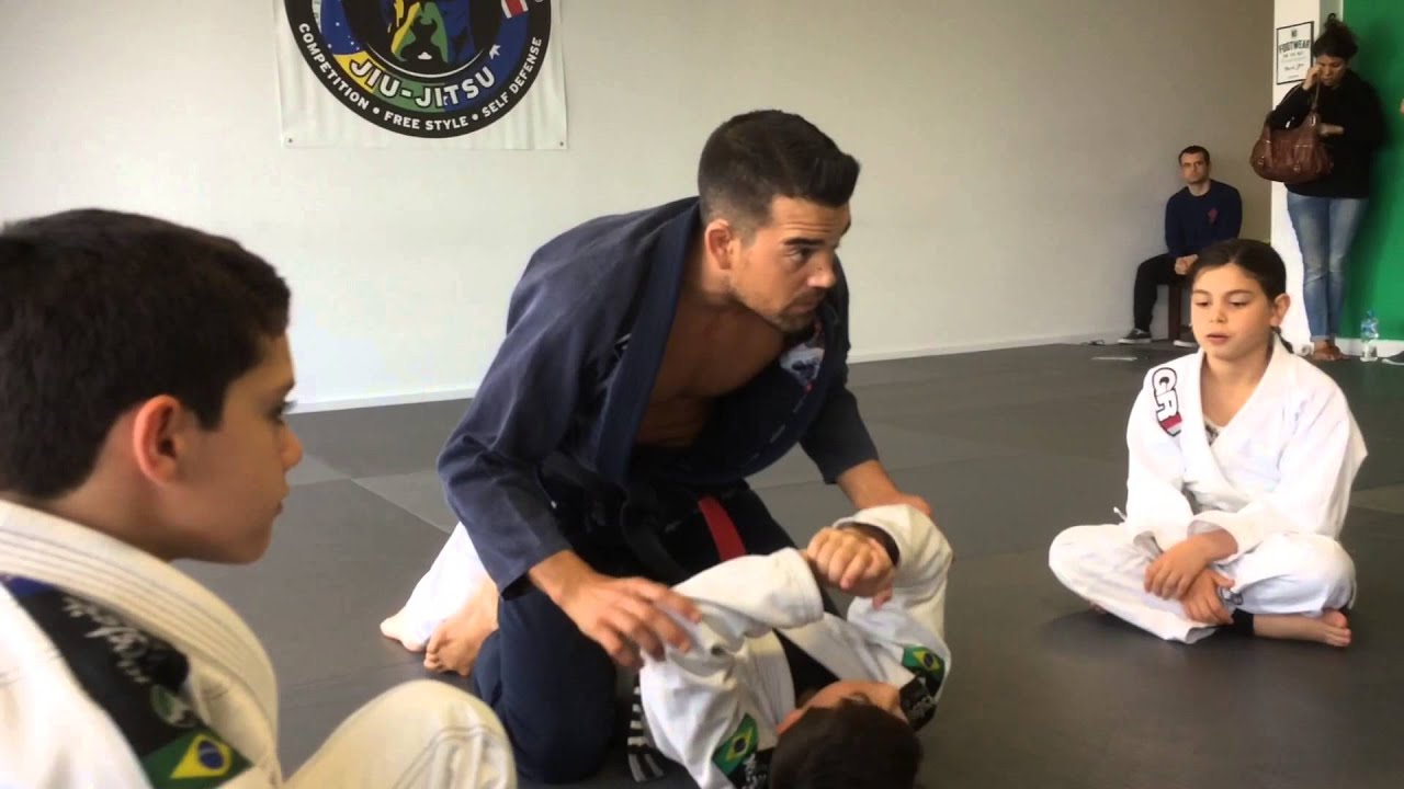 Kids Jiu Jitsu | Arm bar drill - YouTube