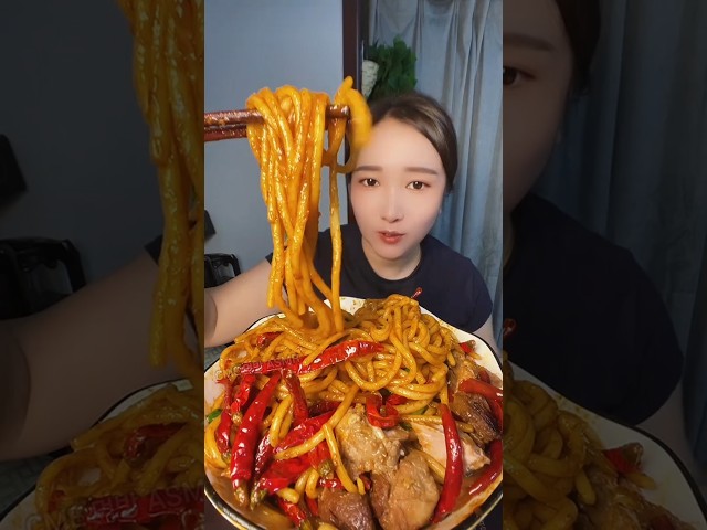 Fast Mukbang Spicy Noodles 🍜🔥 #mukbang #asmreating #shorts #foodvlog