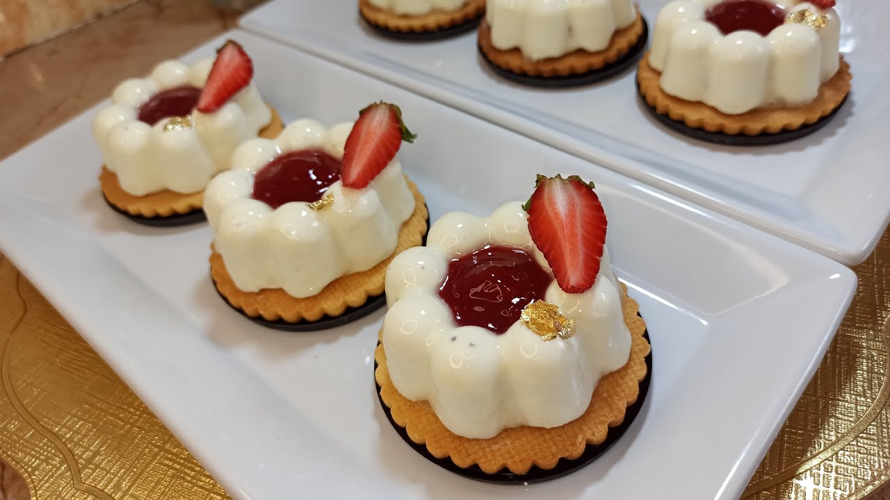 انترومي فاني و فراولة بدون شوكولاطة ذوق و شكل تحفة Entremet