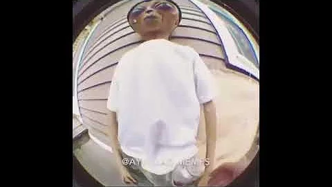 Drunk Alien Meme