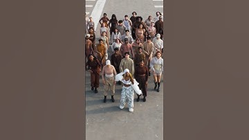 JENNIE - ‘like JENNIE’ with 60+ dancers