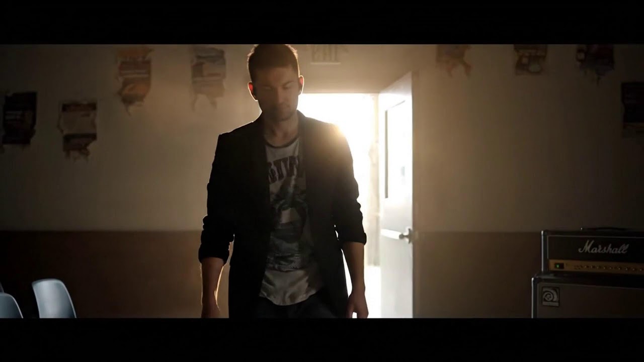 2000s Indie Vibe: Raw Garage Rock from a Two-Instrument Dimension inspired by  (White Stripes)