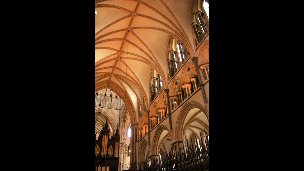 Architecture as Cosmology: Lincoln Cathedral and English Gothic Architecture