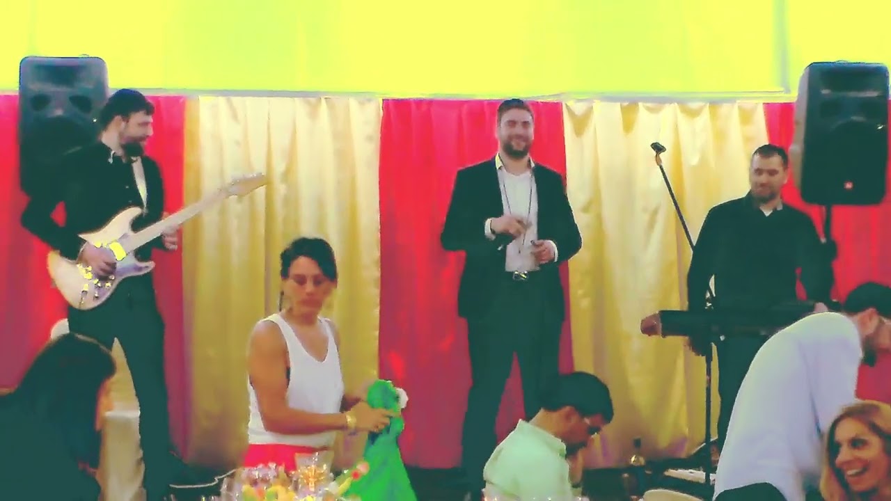 אלירן אלבז ולהקתו | מחרוזת "אהבת חיי" אצל מש"פ יפרח יד רמב"ם | Eliran Elbaz and his band 2016
