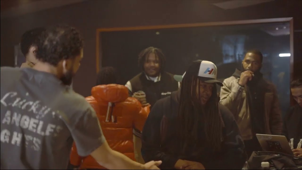 Assista a The Game / JUSTIN - JustDOUGH (Official Video) no YouTube Assista a The Game / JUSTIN - JustDOUGH (Official Video) no YouTube