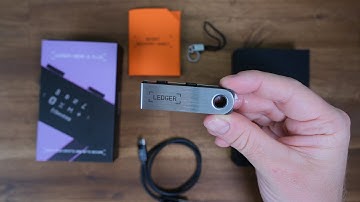 Ledger Nano S Plus Unboxing and first look