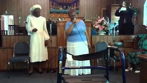 Debbie Keith singing God Specializes