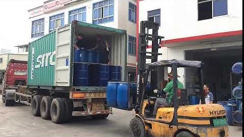 Thickener & Binder Container Loading 1