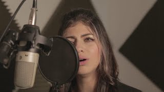 Video thumbnail of "Natalia Latorre - Te necesito más ( Cover )"