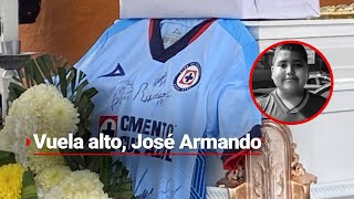 Familiares y amigos le dieron el último adiós a José Armando, quien prefirió "divertir la vida"