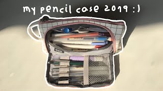 what’s in my pencil case 💌