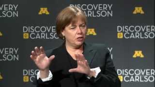 Analysts' Effect on Companies in the Midst of Disruptive Technological Change