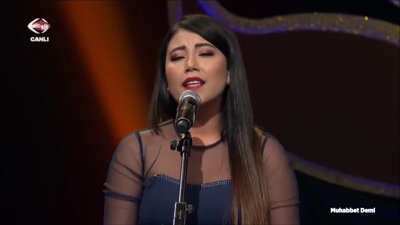 Reyhan EDİŞ - Tek Kapıdan Çıktım Yüzüm Peçeli