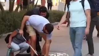 Blind man dropping 1.000.000$ !!