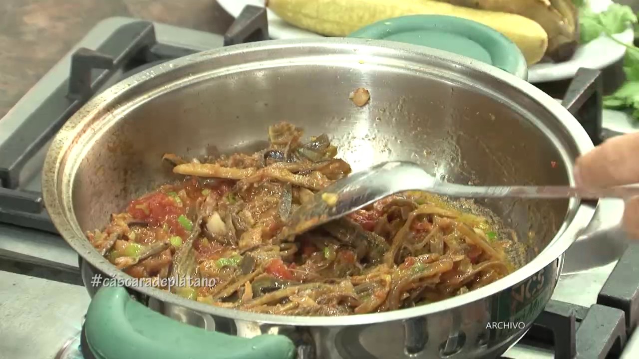 La Alegre Cocina de Dino´s: Cáscara de plátano mechada