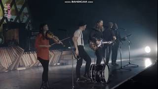 The Lumineers - Flowers in Your Hair (Live in Paris)