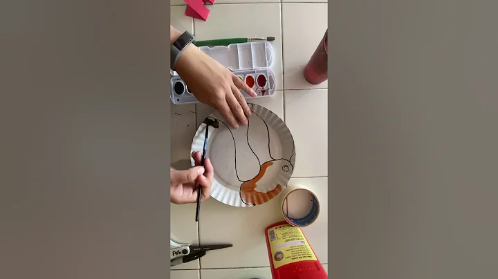 Paper Plate Toucan