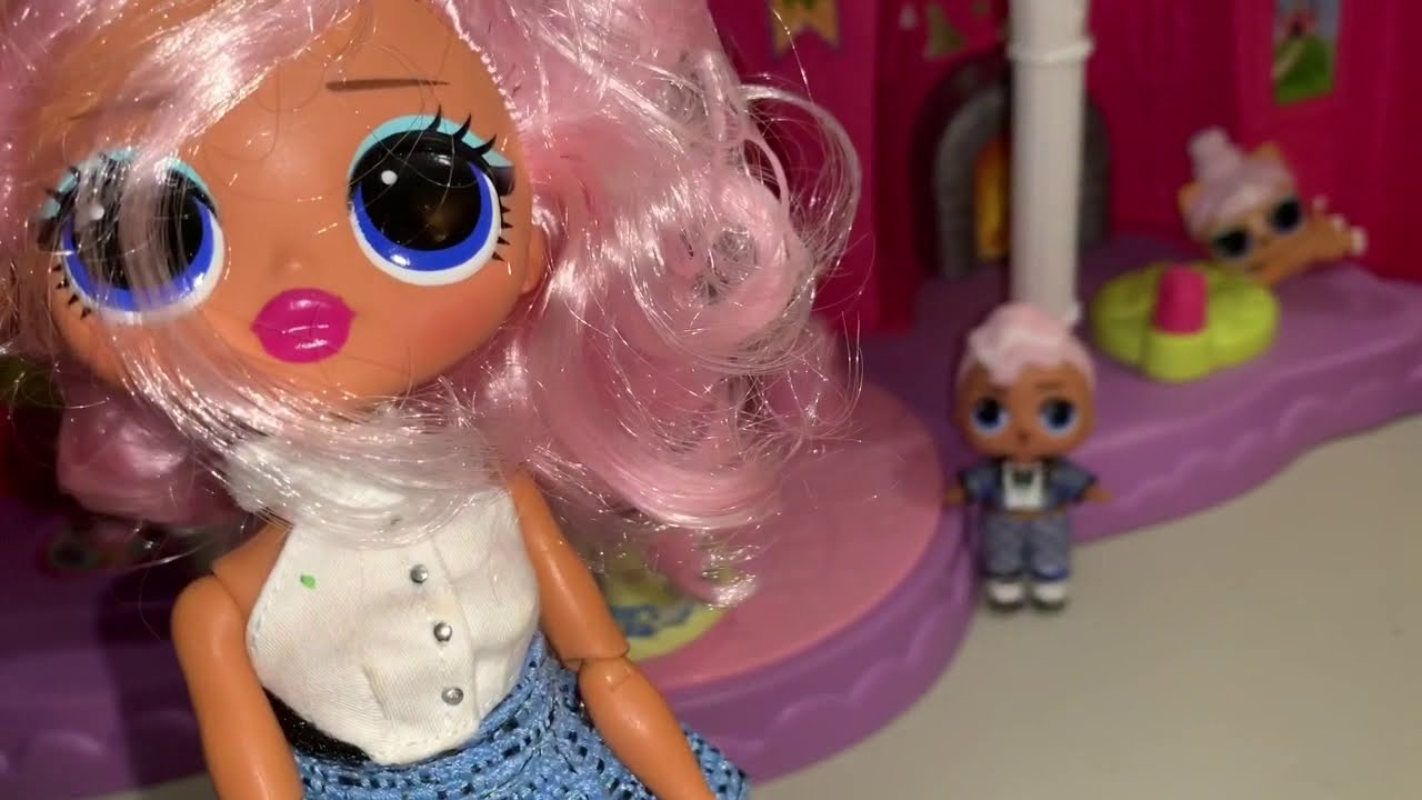 Playing lol dolls with mommy ️ ️ - YouTube