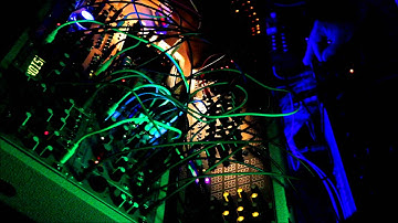 Laurentide SynthWorks 13 (ft. modded moog werkstatt)