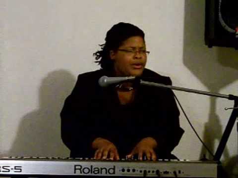 Misty Ellis (awesome praise song).wmv