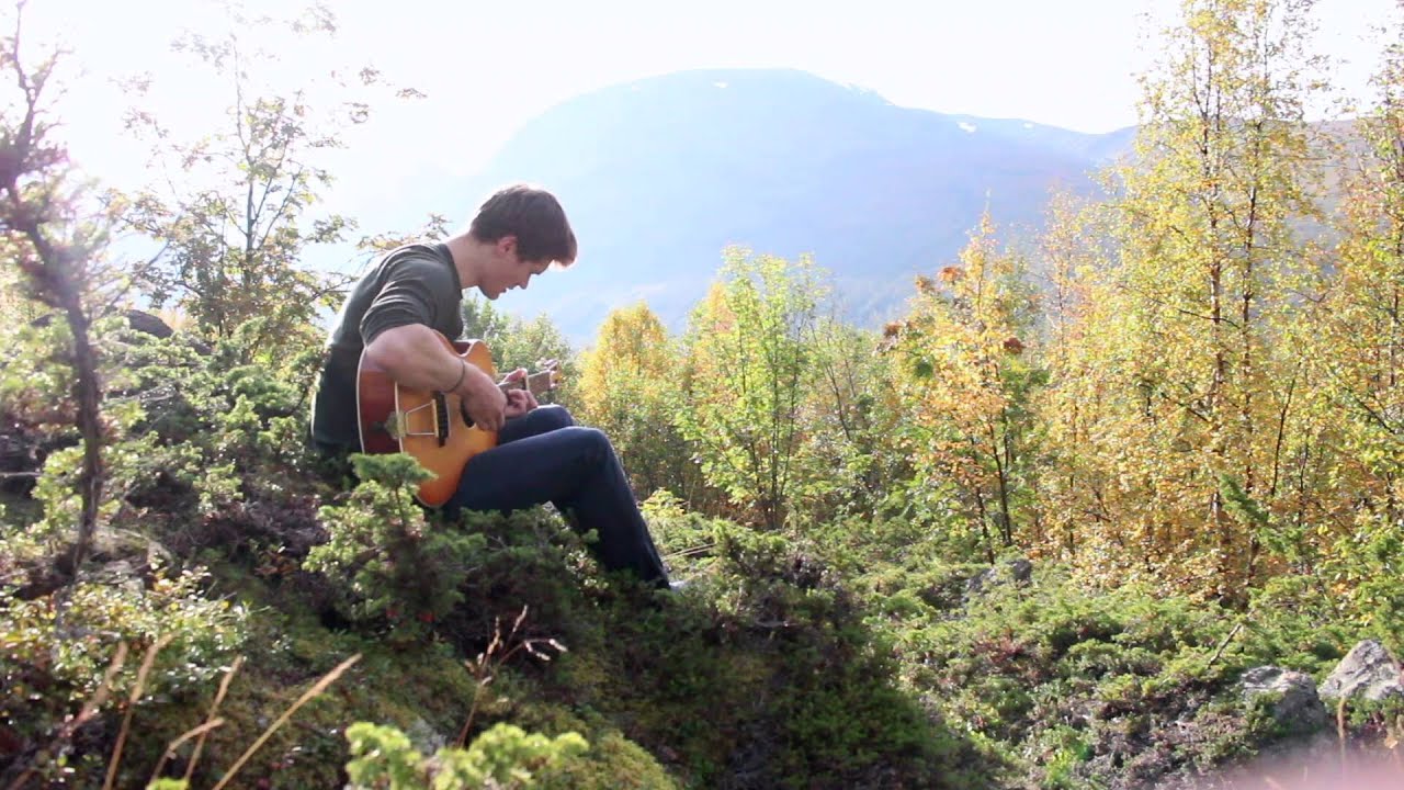 Merlyn Driver - Rain (Live in a Norwegian forest) - YouTube