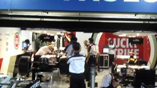 BAR Honda Engine in box of Brazilian Grand Prix 2005 Amateur footage
