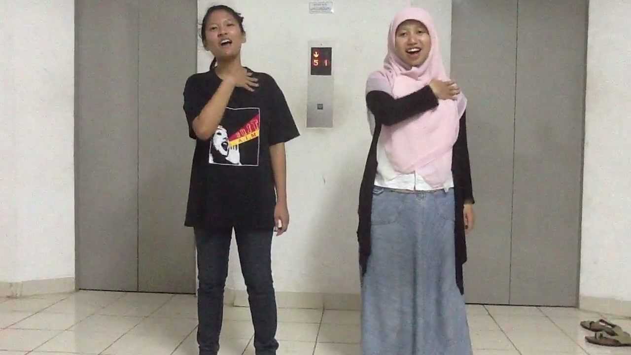 Sherina - Persahabatan (cover) - YouTube
