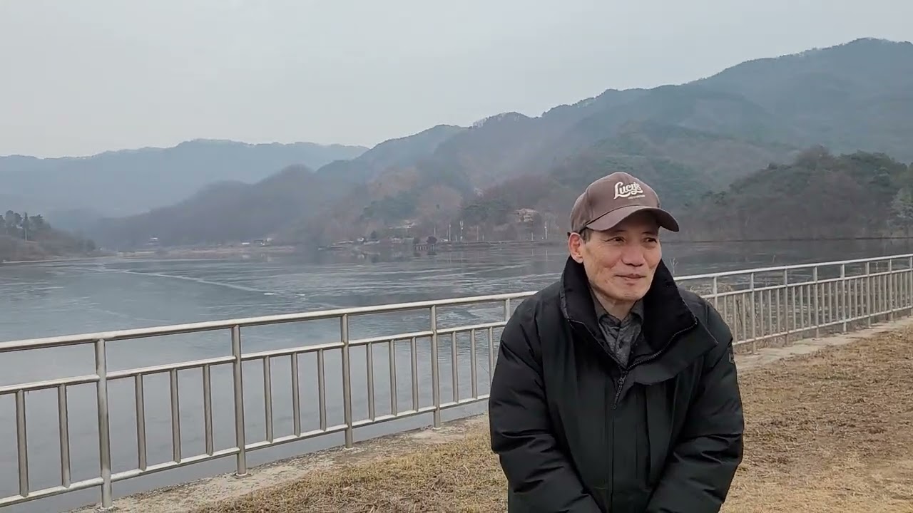 추평저수지 오작교 넘으며