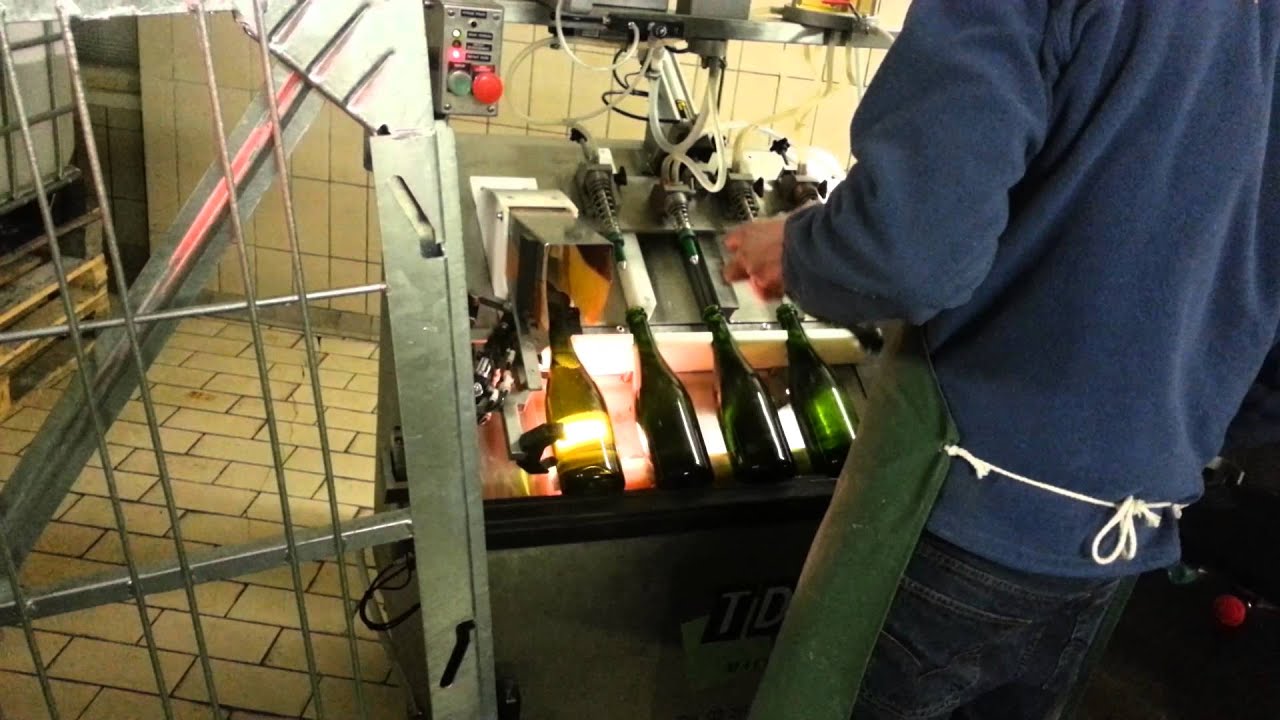 Dosage - Crémant de Bourgogne at Simmonet-Febvre