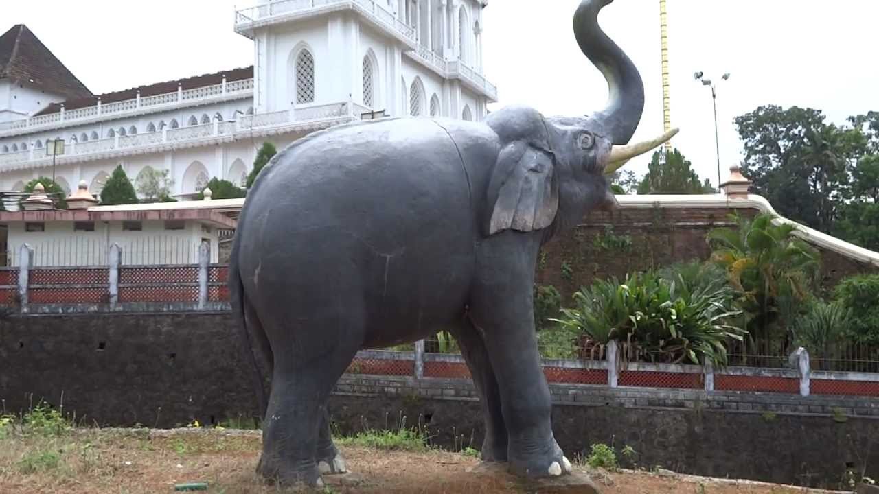 The elephant statue