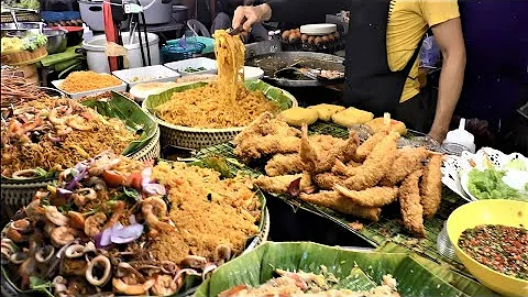 Does Bangkok still have street food?