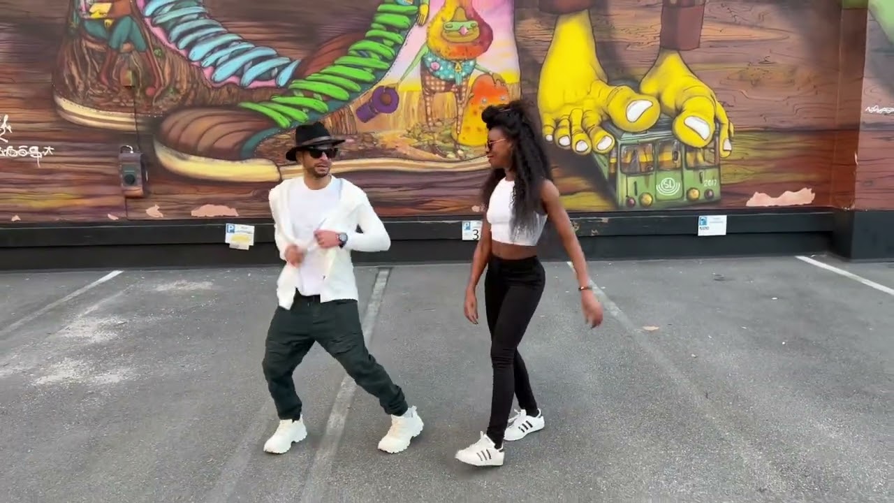 Timba Cubana 🫵👁 Salsa con Afro 🇨🇺🇸🇪 YY en la casa !!! Yaneisy Baez .. !!