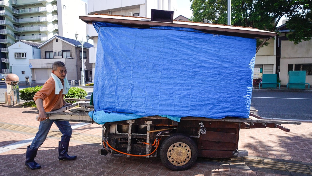 История владельца последней стойки с раменом в Ямагути, работающей уже 46 лет в Японии.