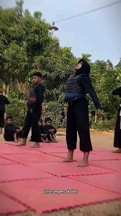 Wanita perkasa #pencaksilat #silat #silatindonesia