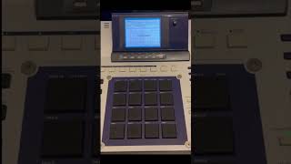 My 1st Song On The MPC 4000 #akai #beatmaking #beatmaker #mpc #mpc4000 #akaimpc4000