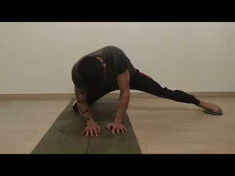 Kneeling Half Middle Split Slides