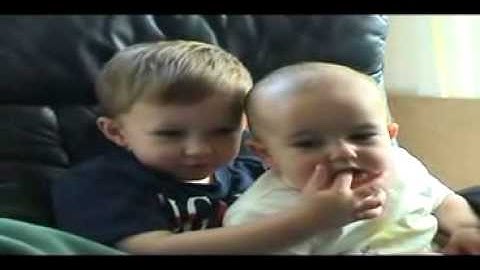 charlie bit my finger (hd) REMIX