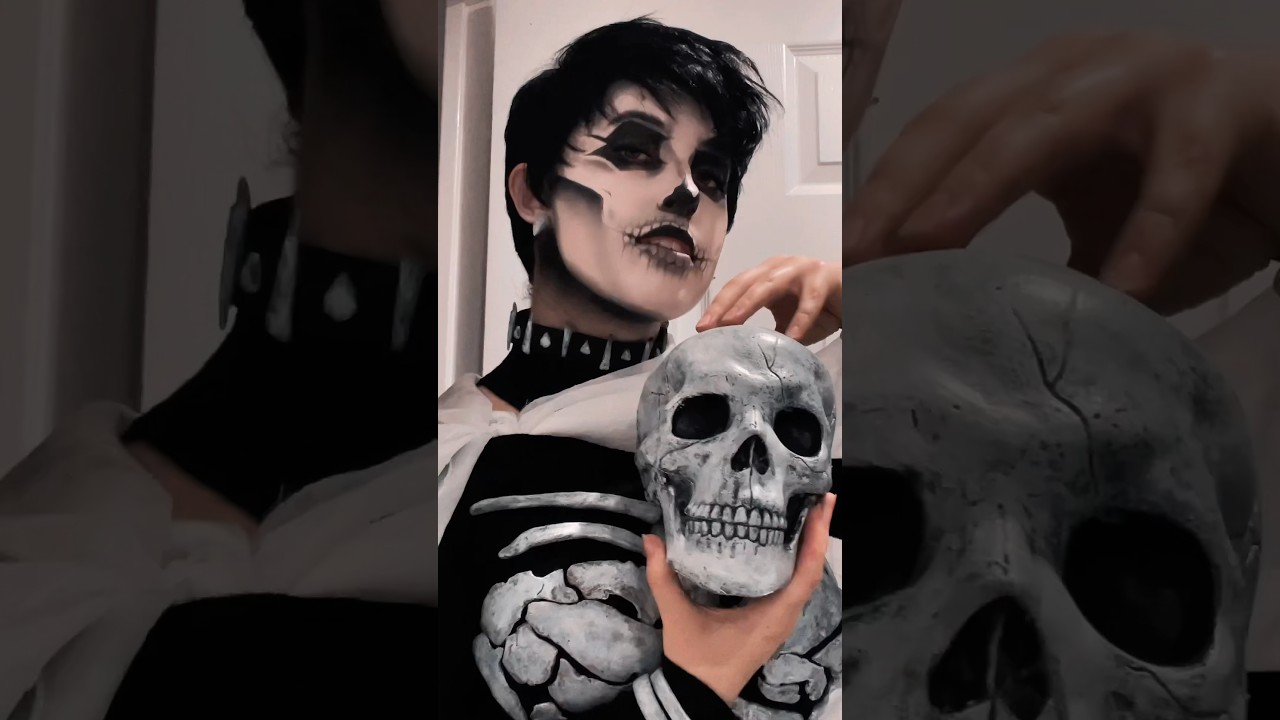 New cosplay transition 👀