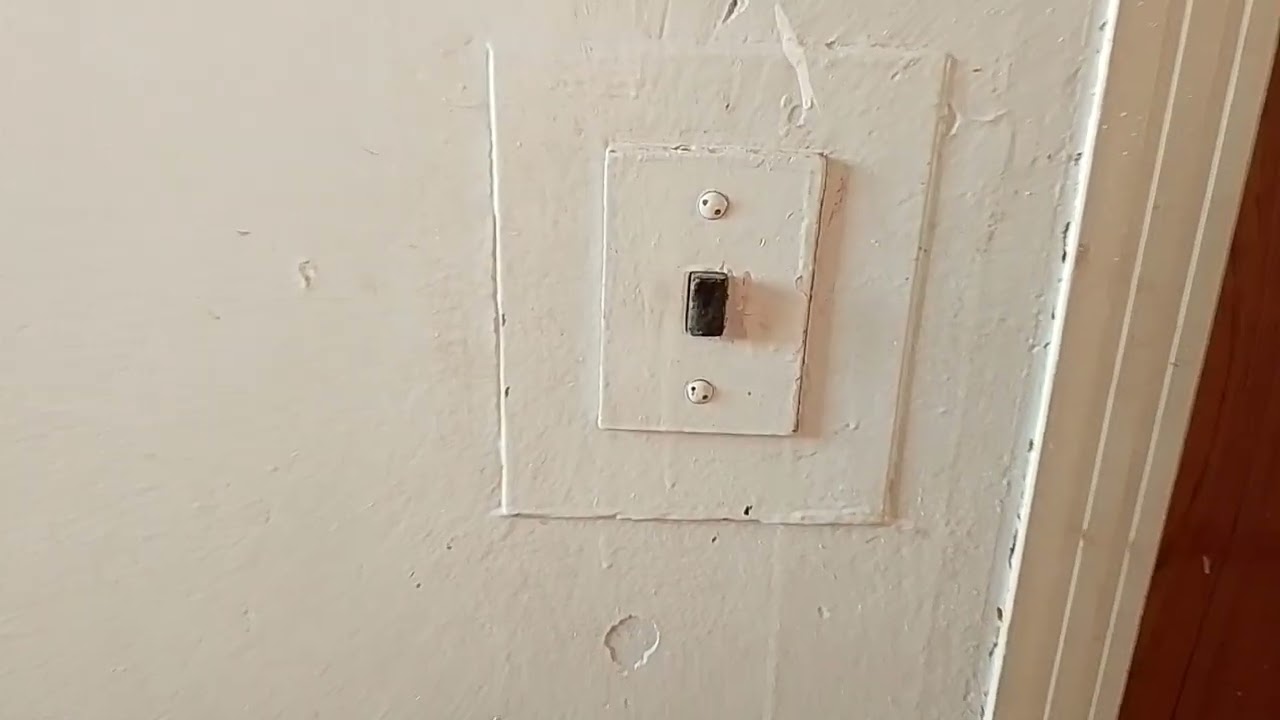 Лифты МЛМ-(2025 г) и КМЗ-(1980 г) 400-320 кг, 1 м/с (@ г. Москва, Харьковский проезд, 7к2-1)