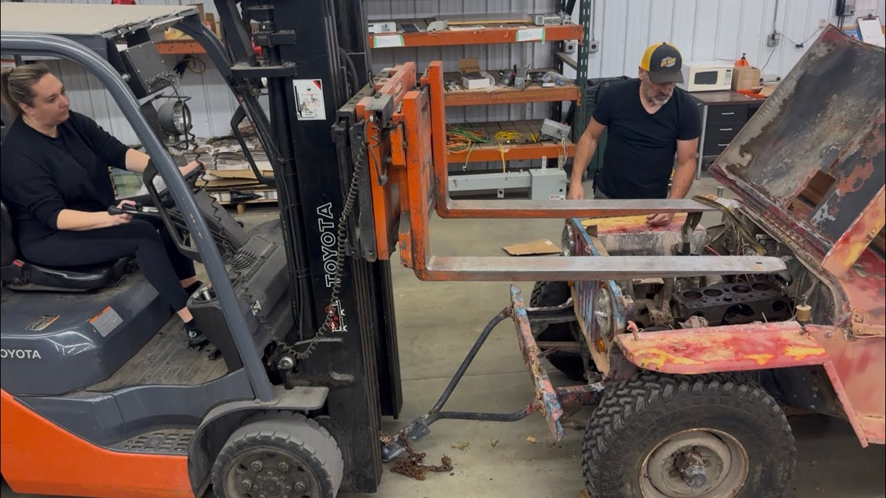 Преображение Мэйзи, часть 2 — Восстановление внедорожного CJ3A Мэтта