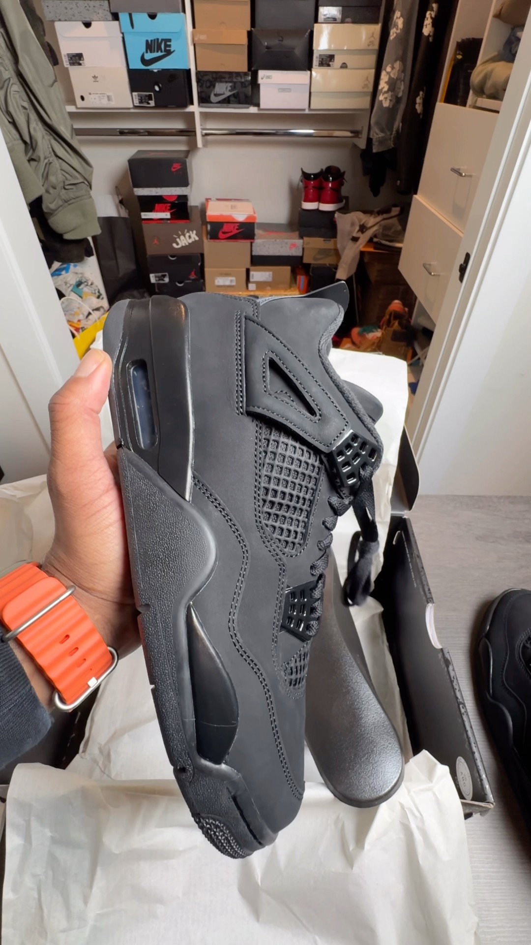 jordan black cat box