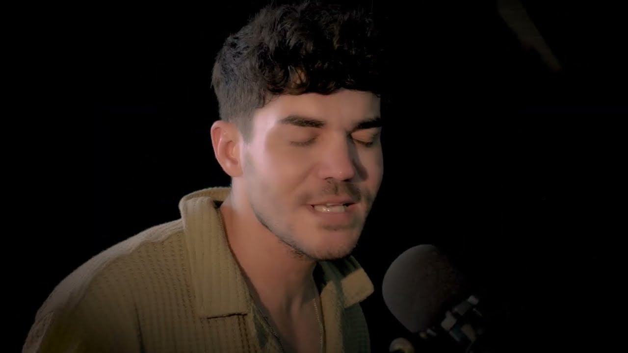 Frank González - Budapest  (video oficial) 